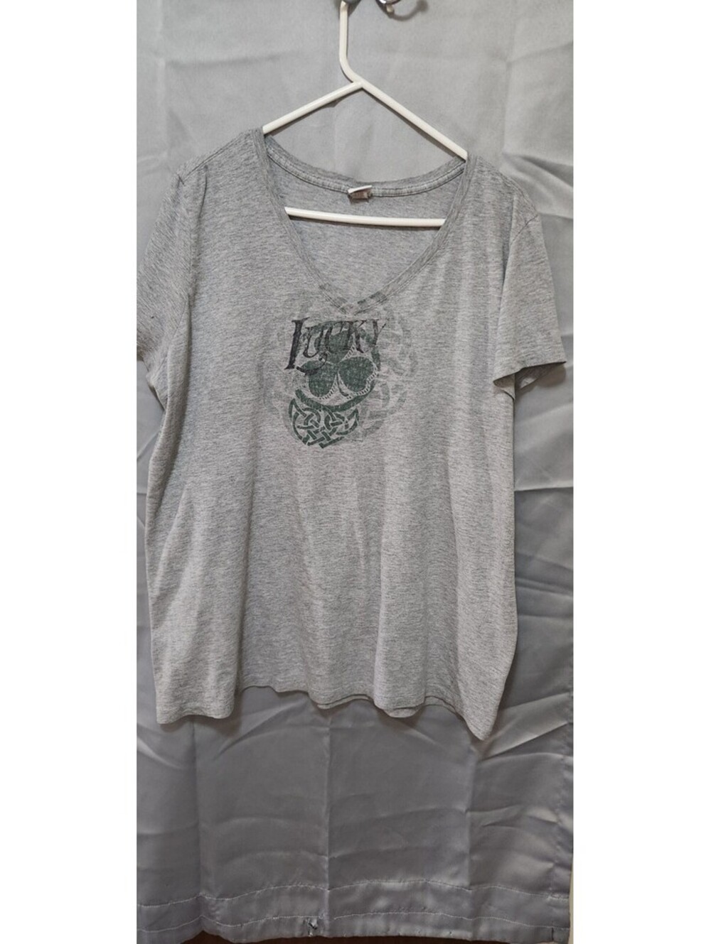 Harley-Davidson Womens 3X Gray V-Neck St. Patricks Day Lucky Tee Twin Cities MN